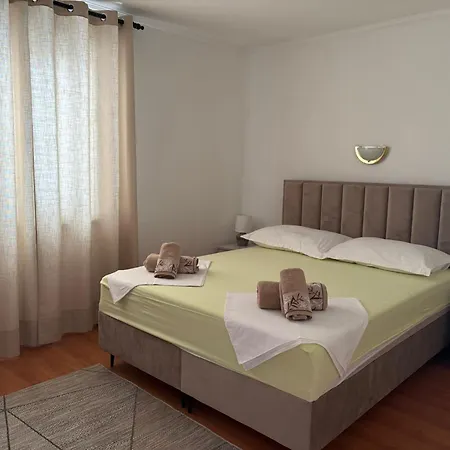 Apartman Nada Biograd Na Moru