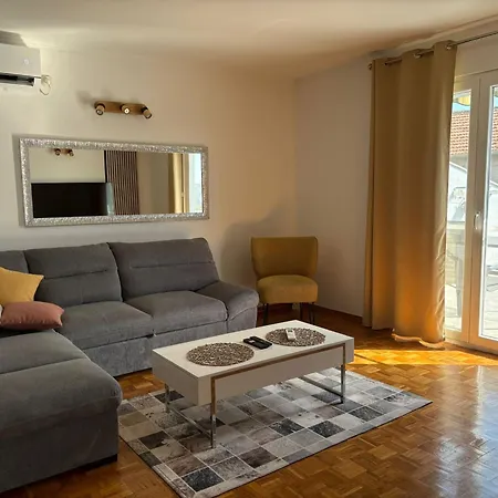 Nada Apartman